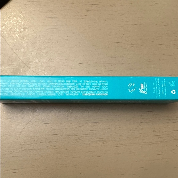 Thrive Causemetics brilliant Eye Brightener in Stella champagne shimmer - Picture 3 of 5